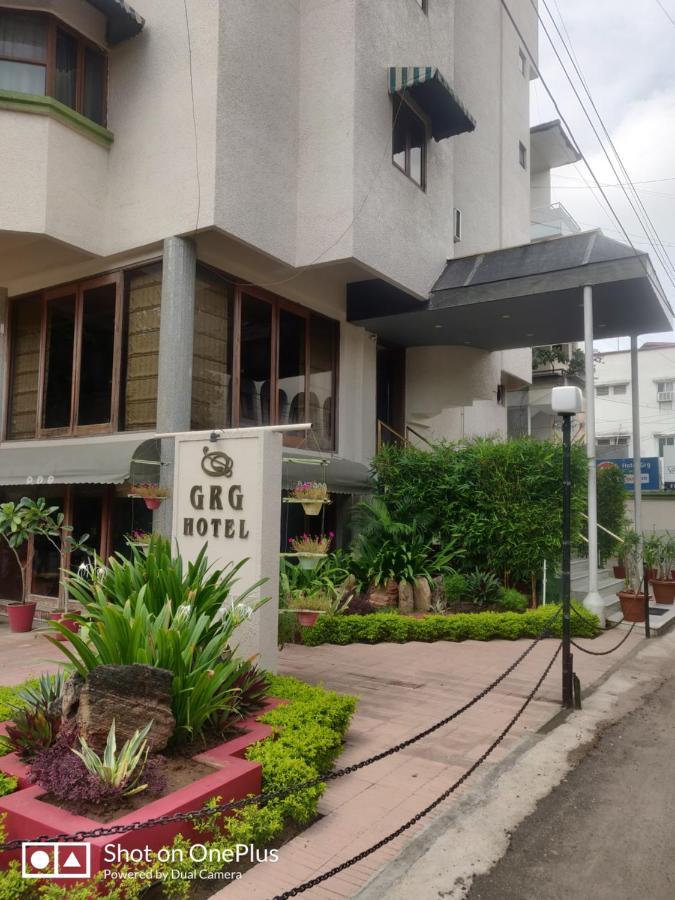 Hotel Grg Vadodara Exteriör bild