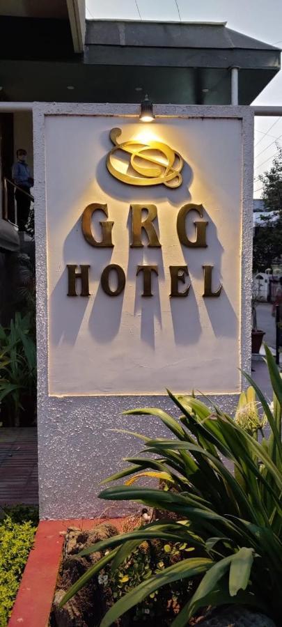 Hotel Grg Vadodara Exteriör bild