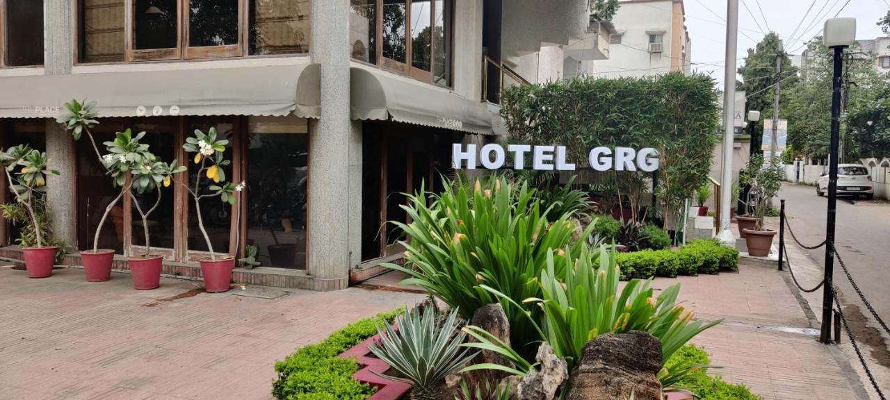 Hotel Grg Vadodara Exteriör bild