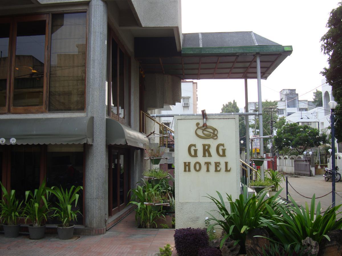 Hotel Grg Vadodara Exteriör bild
